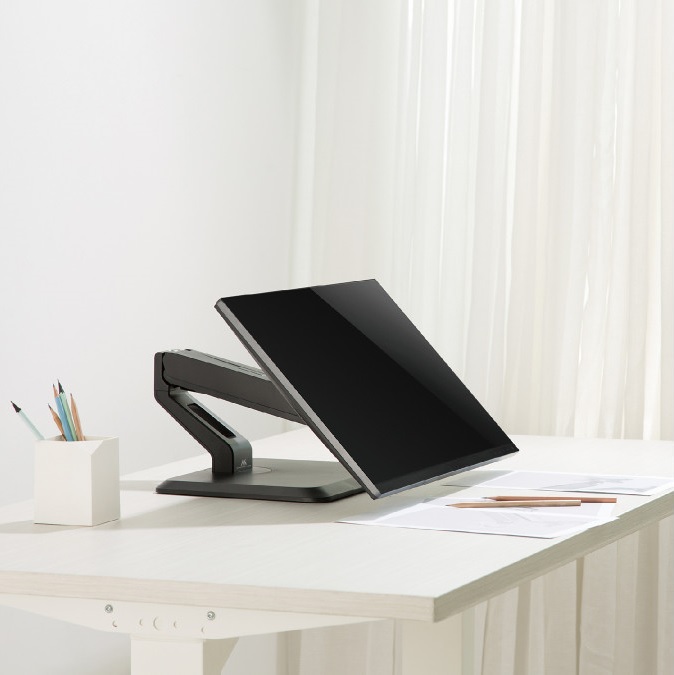 Ideálny držiak monitora do každej kancelárie = Fiber Mounts FRIOS