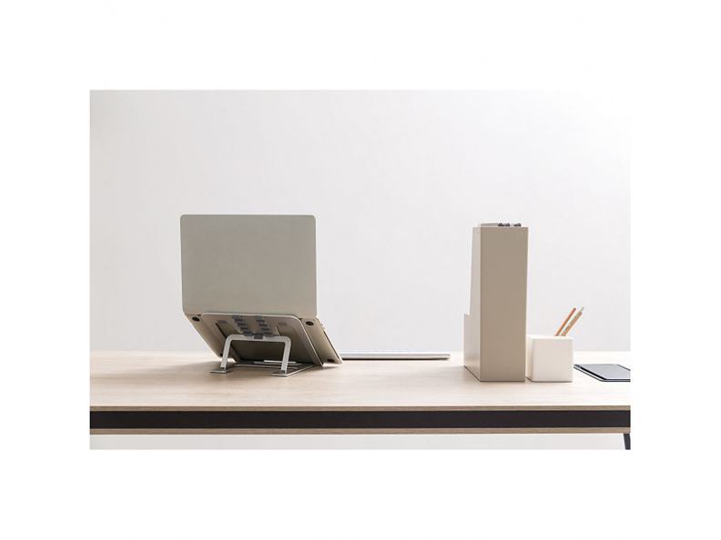 Stolný prenosný polohovateľný ergonomický stojan na notebook pre pohodlnejšiu prácu alebo hranie Fiber Mounts M4C16G