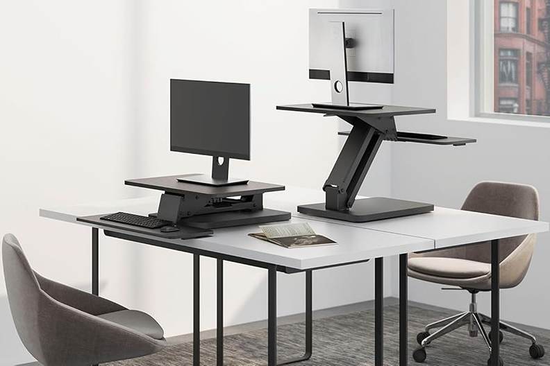 Stolná pracovná stanica na monitor a klávesnicu, výškové polohovanie Fiber Mounts M8C82